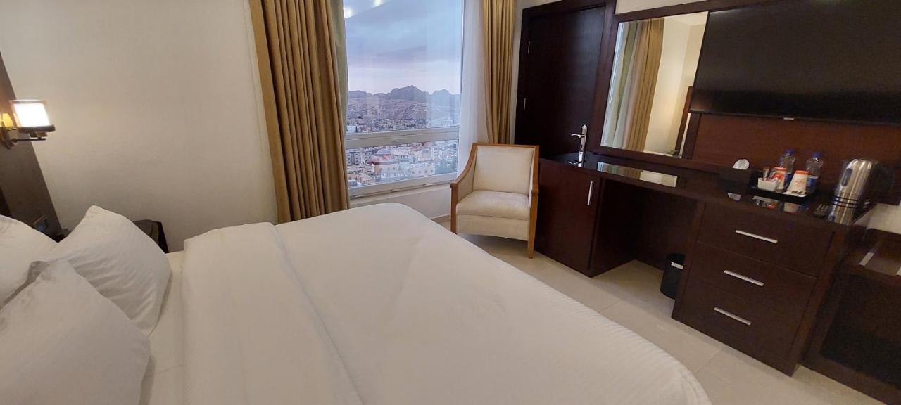 Petra Elite Hotel Wadi Musa Dış mekan fotoğraf